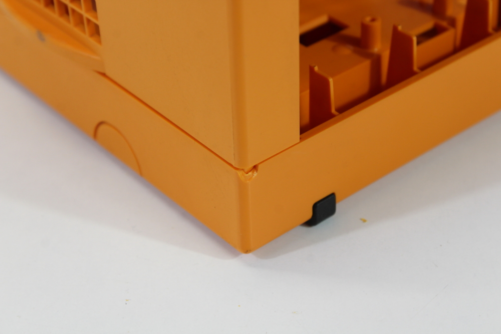 Nintendo GameCube OEM Replacement Shell Only Spice Orange DOL-001 (For Parts or Repair) Nintendo GameCube GC