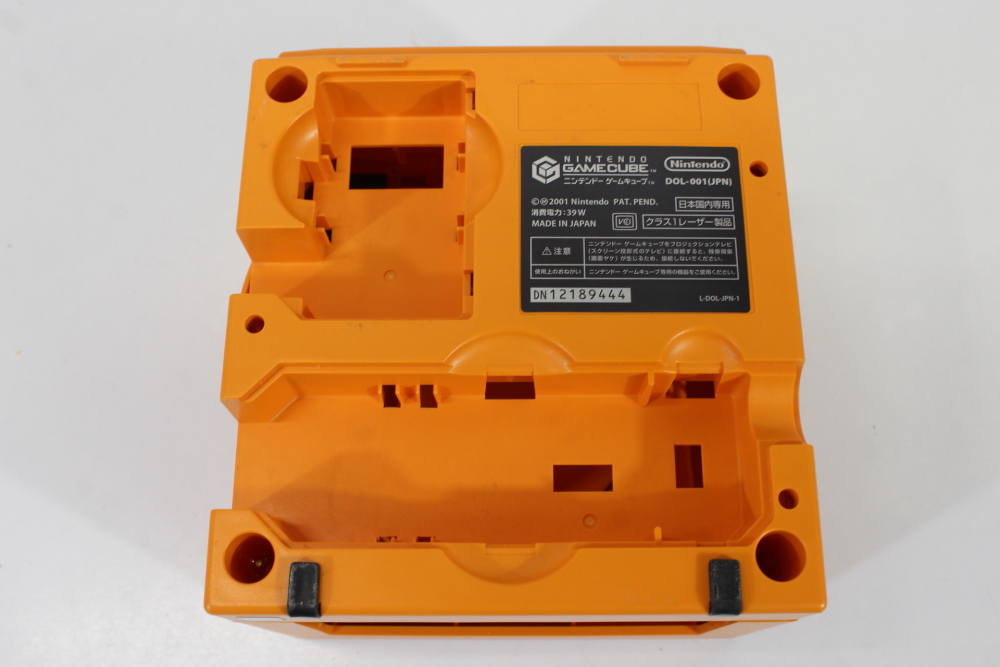 Nintendo GameCube OEM Replacement Shell Only Spice Orange DOL-001 (For Parts or Repair) Nintendo GameCube GC