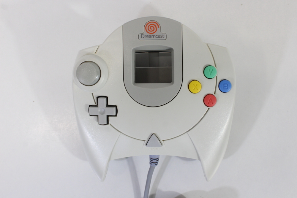 SEGA Dreamcast Controller Pad White HKT-7700 DC (B) SEGA Dreamcast DC