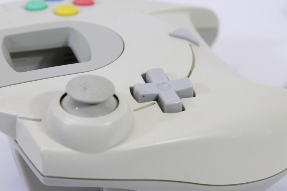 SEGA Dreamcast Controller Pad White HKT-7700 DC (B) SEGA Dreamcast DC