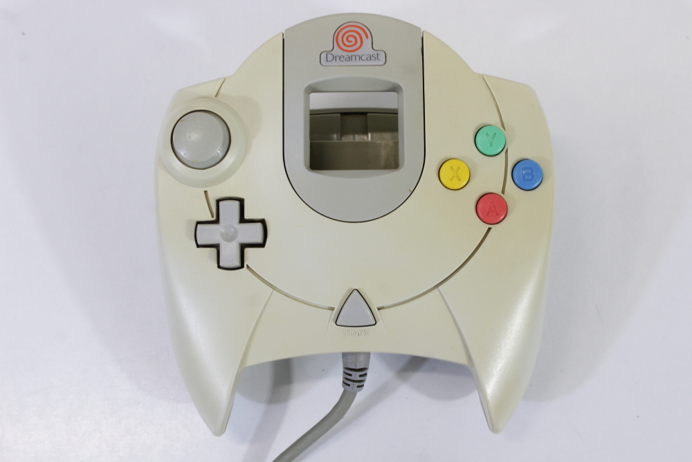 SEGA Dreamcast Controller Pad White HKT-7700 DC (B) SEGA Dreamcast DC