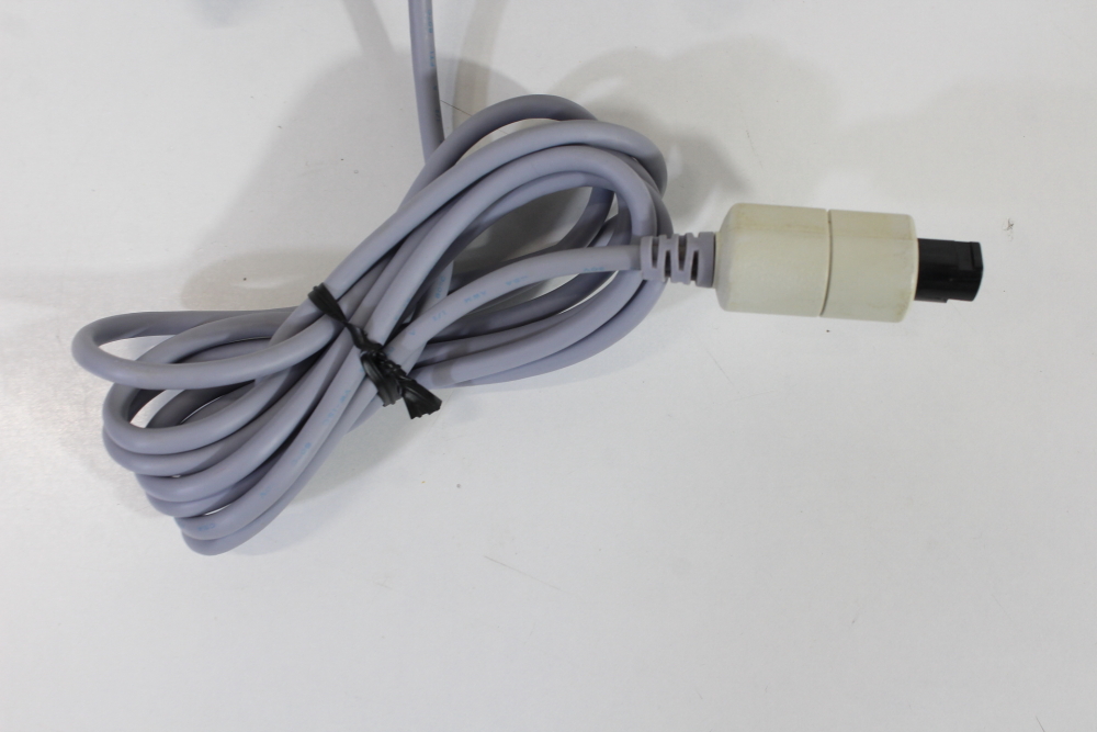 SEGA Dreamcast Controller Pad White HKT-7700 DC (B) SEGA Dreamcast DC