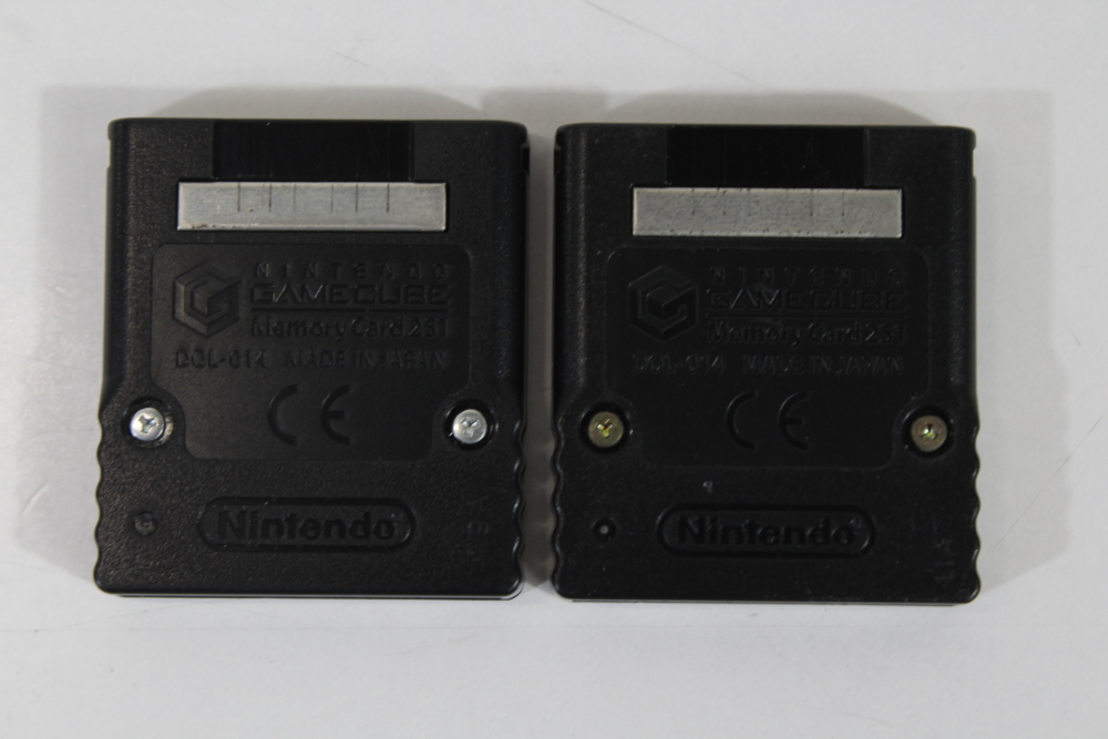 Lot of 2 Official Nintendo GameCube Black Memory Card 251 Blocks OEM DOL-014 (A)