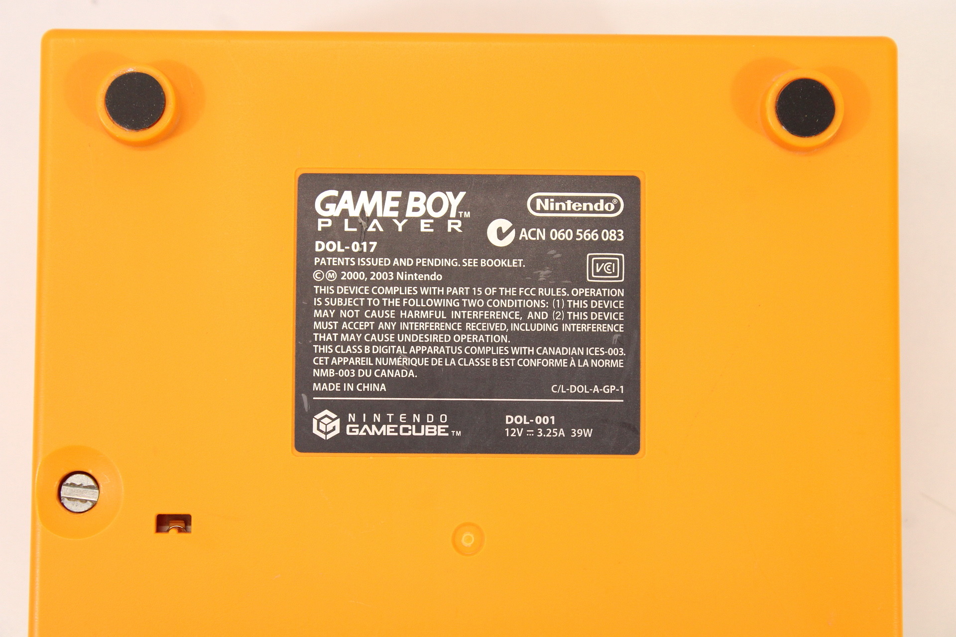 Nintendo Gamecube Gameboy Player Orange DOL-017 Crack in Shell (B)