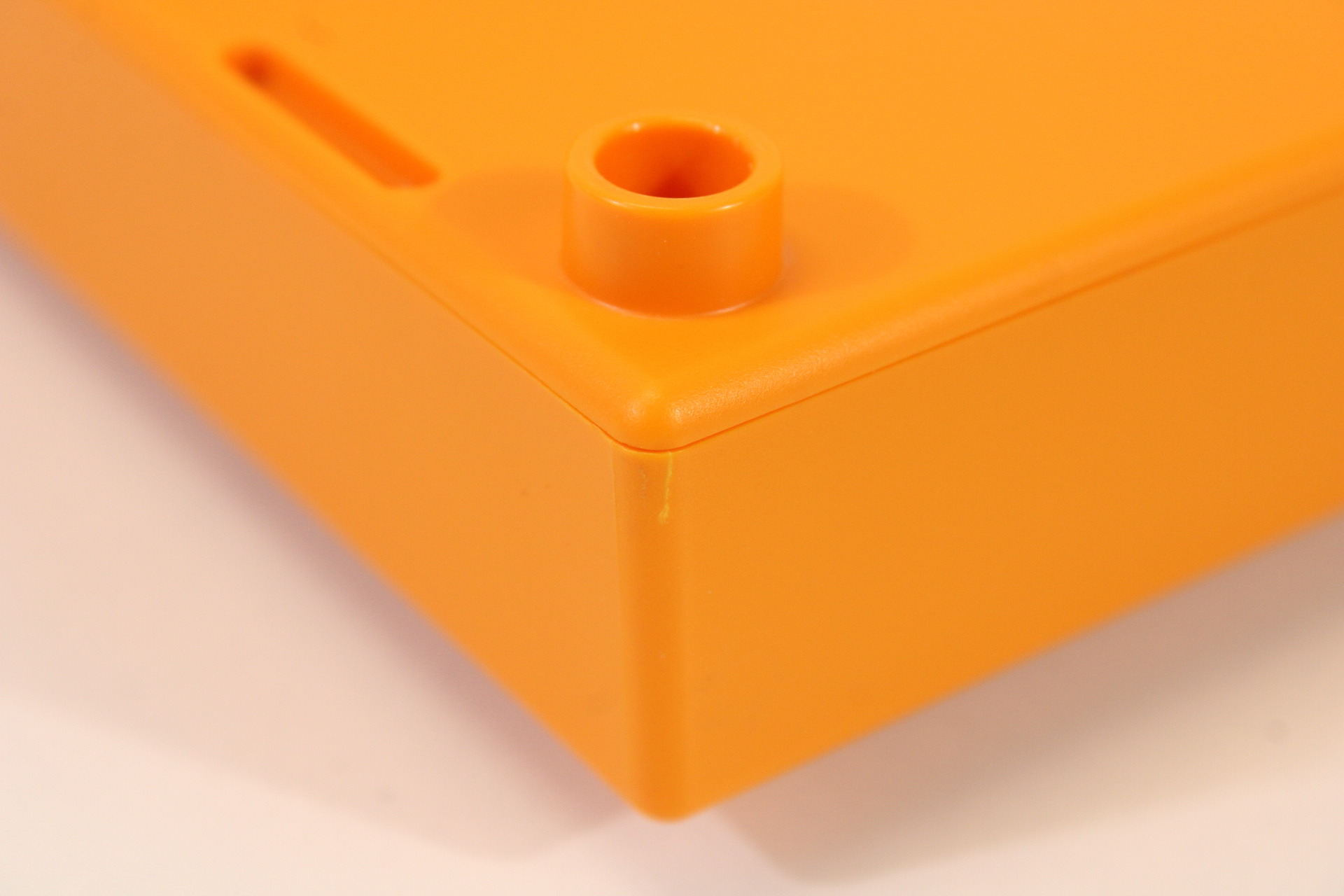 Nintendo Gamecube Gameboy Player Orange DOL-017 Crack in Shell (B)