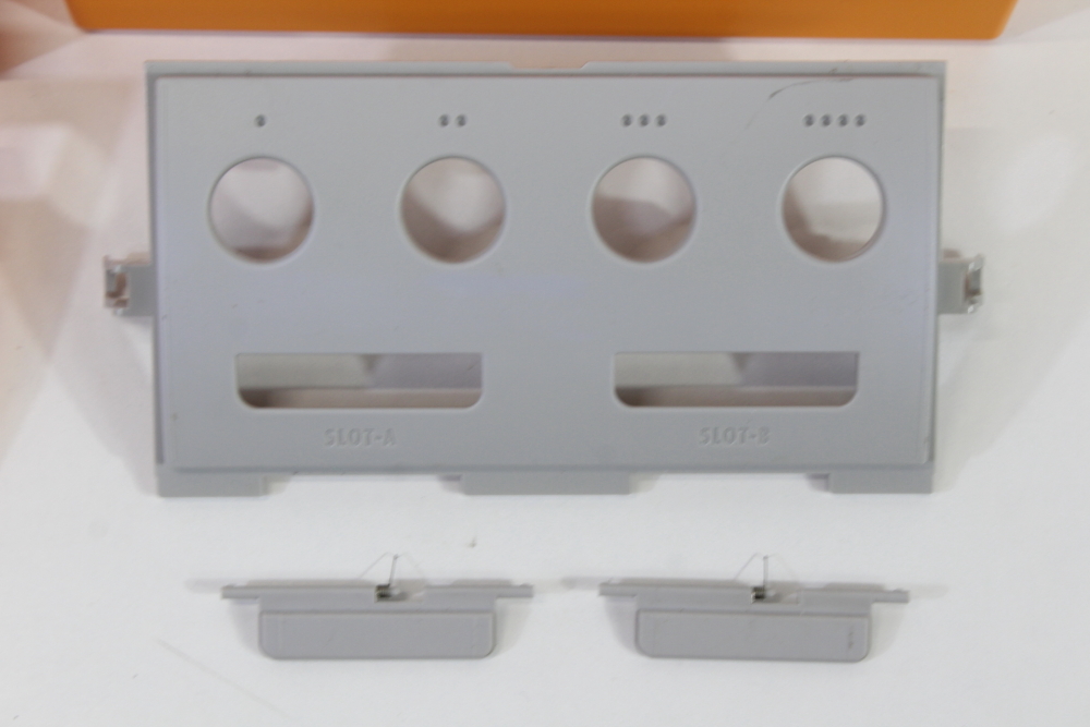 Nintendo GameCube OEM Replacement Shell Only Spice Orange DOL-001 (For Parts or Repair) Nintendo GameCube GC