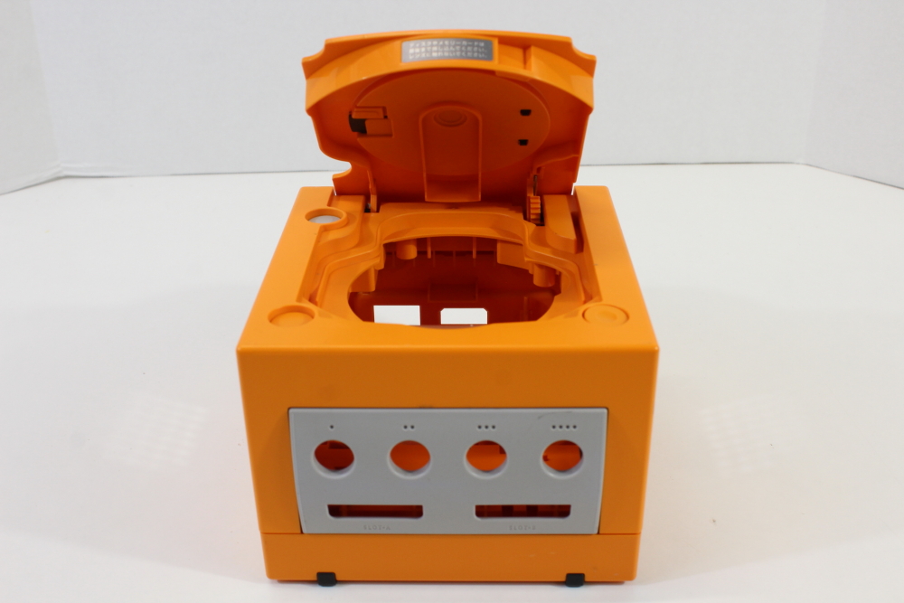 Nintendo GameCube OEM Replacement Shell Only Spice Orange DOL-001 (For Parts or Repair) Nintendo GameCube GC