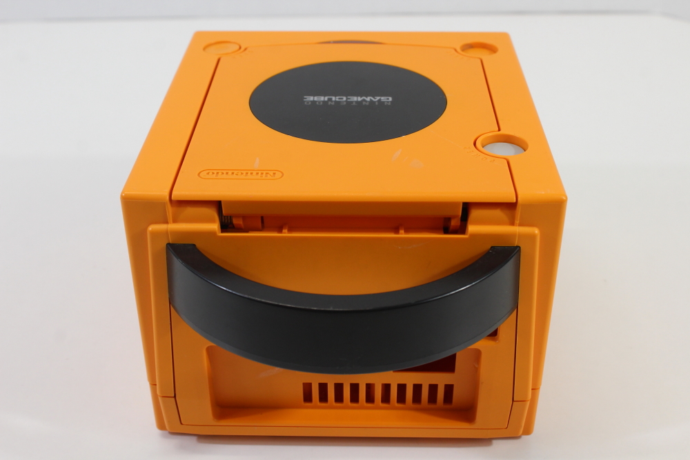 Nintendo GameCube OEM Replacement Shell Only Spice Orange DOL-001 (For Parts or Repair) Nintendo GameCube GC