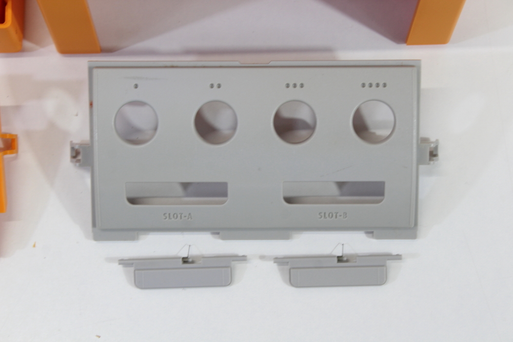 Nintendo GameCube OEM Replacement Shell Only Spice Orange DOL-001 (For Parts or Repair) Nintendo GameCube GC