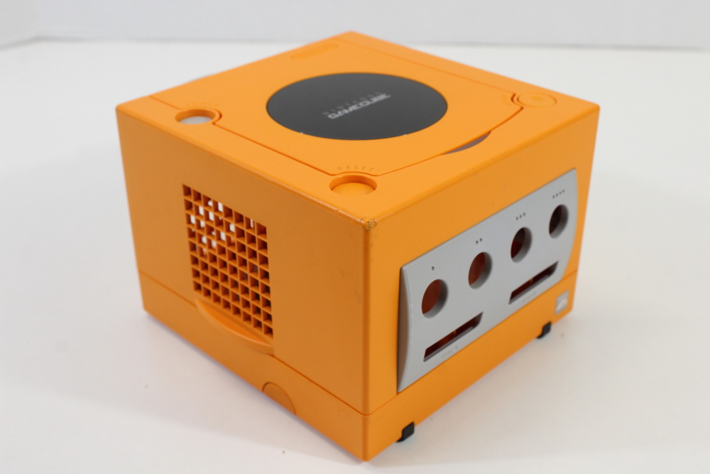 Nintendo GameCube OEM Replacement Shell Only Spice Orange DOL-001 (For Parts or Repair) Nintendo GameCube GC