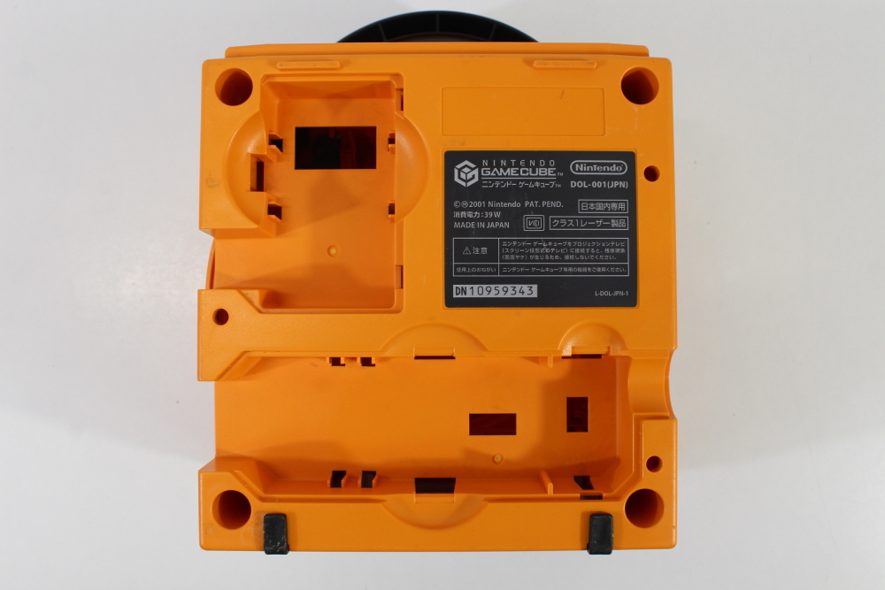 Nintendo GameCube OEM Replacement Shell Only Spice Orange DOL-001 (For Parts or Repair) Nintendo GameCube GC