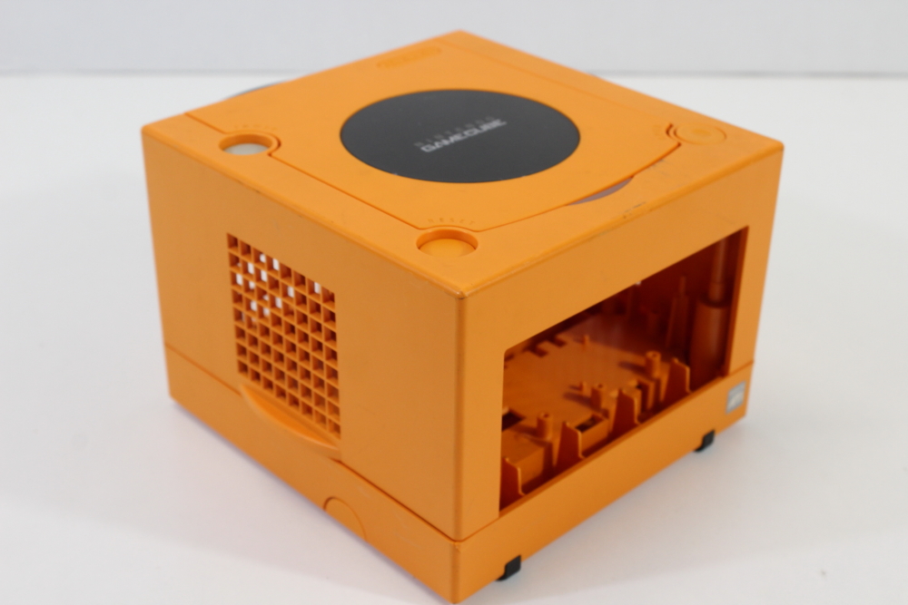 Nintendo GameCube OEM Replacement Shell Only Spice Orange DOL-001 (For Parts or Repair) Nintendo GameCube GC