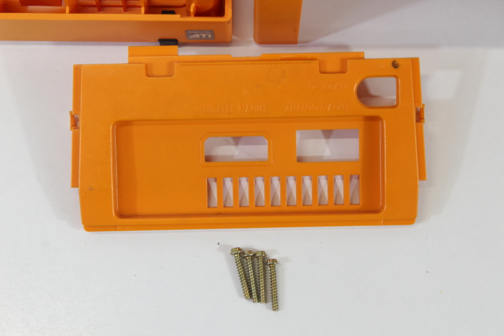 Nintendo GameCube OEM Replacement Shell Only Spice Orange DOL-001 (For Parts or Repair) Nintendo GameCube GC