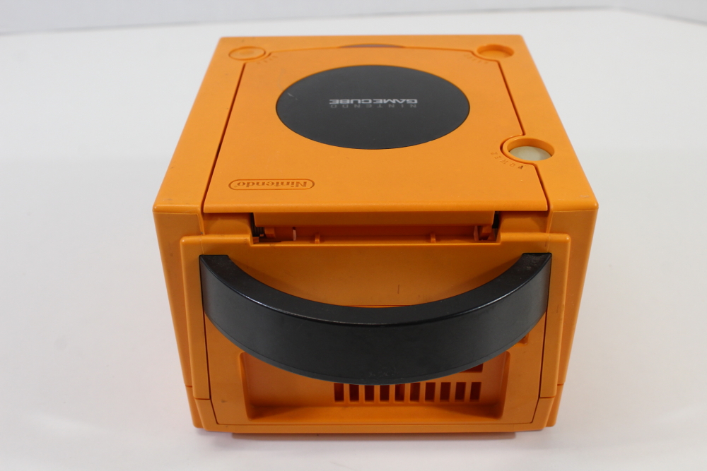 Nintendo GameCube OEM Replacement Shell Only Spice Orange DOL-001 (For Parts or Repair) Nintendo GameCube GC