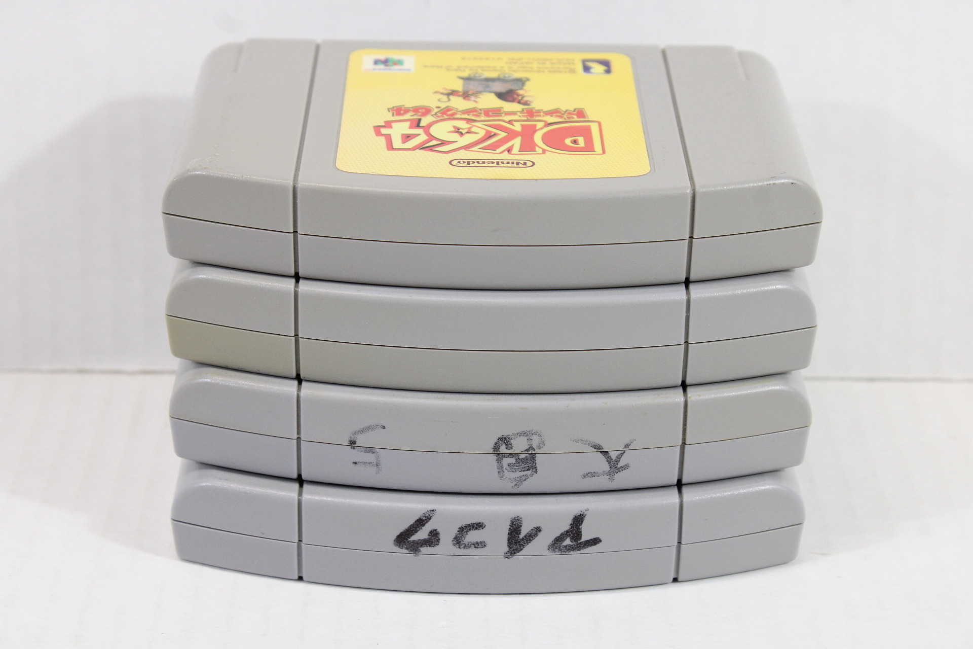 Lot of 4 Donkey Kong 64 Puyo Puyo Sun Diddy Kong Racing Pokemon Stadium (B) Nintendo 64 N64