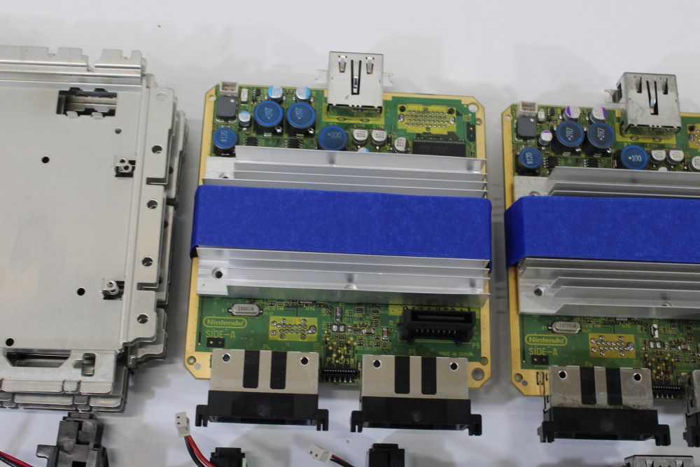 Lot of 5 Nintendo GameCube OEM Mainboard DOL-101 Motherboard (Modded to NTSC-U/C Region) & Heatsink & Screws & Fan Power Switch & Bottom Shielding Plate GC (B) Nintendo GameCube GC