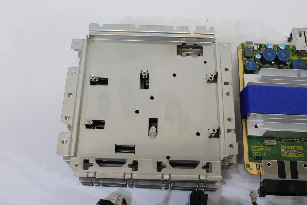Lot of 5 Nintendo GameCube OEM Mainboard DOL-101 Motherboard (Modded to NTSC-U/C Region) & Heatsink & Screws & Fan Power Switch & Bottom Shielding Plate GC (B) Nintendo GameCube GC