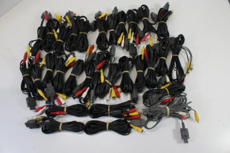 Wholesale Lot of 30 Nintendo Super Famicom Super Nintendo N64 GameCube OEM AV Cable + x1 Hori AV cable SFC (NOT WORKING)