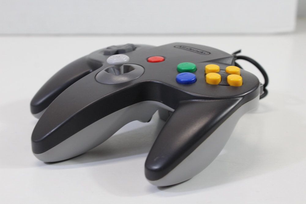 Official Nintendo 64 Controller Black x Gray 7/10 Tight Stick (B)