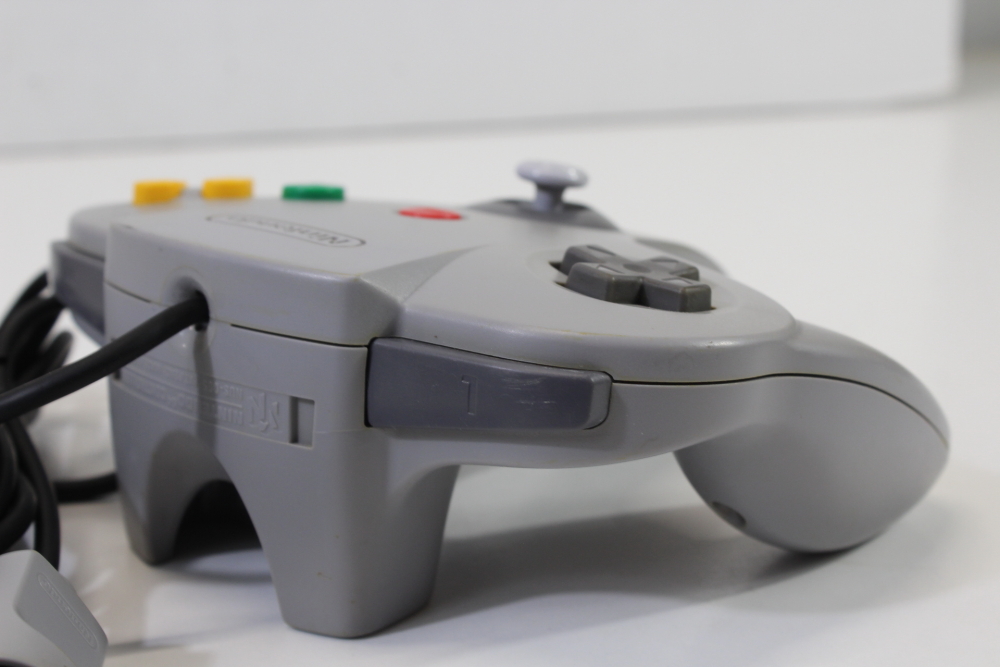 Official Nintendo 64 Controller Gray 7/10 Tight OEM Stick N64 (B)