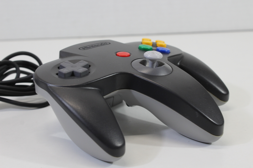 Official Nintendo 64 Controller Black x Gray 7/10 Tight Stick (B)