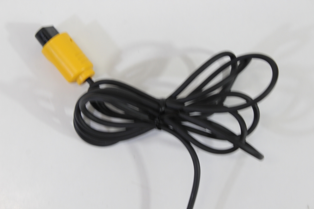 Official Nintendo 64 Controller Yellow 9/10 Tight Stick N64 (B)