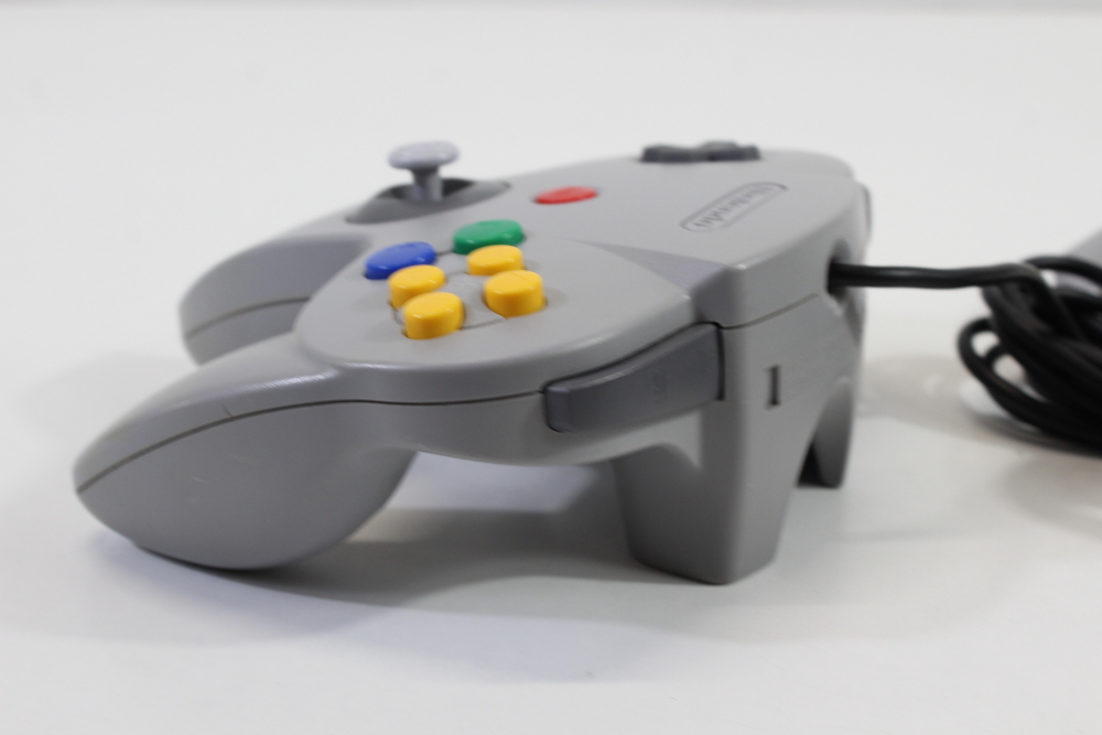 Official Nintendo 64 Controller Gray 9/10 Tight OEM Stick N64 (B)