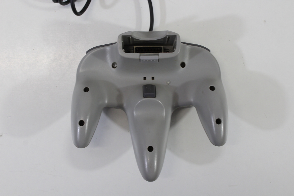 Official Nintendo 64 Controller Gray 9/10 Tight OEM Stick N64 (B)
