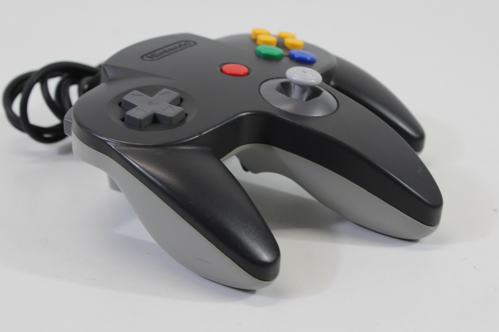 Official Nintendo 64 Controller Black 7/10 Tight Stick (B) Nintendo 64 N64