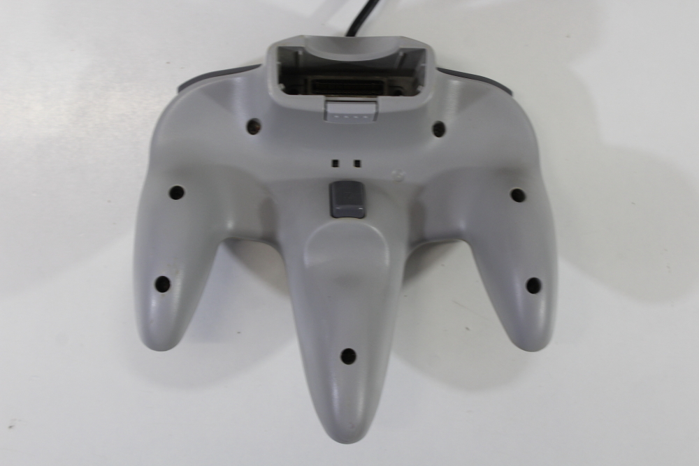 Official Nintendo 64 Controller Gray 9/10 Tight OEM Stick N64 (B)