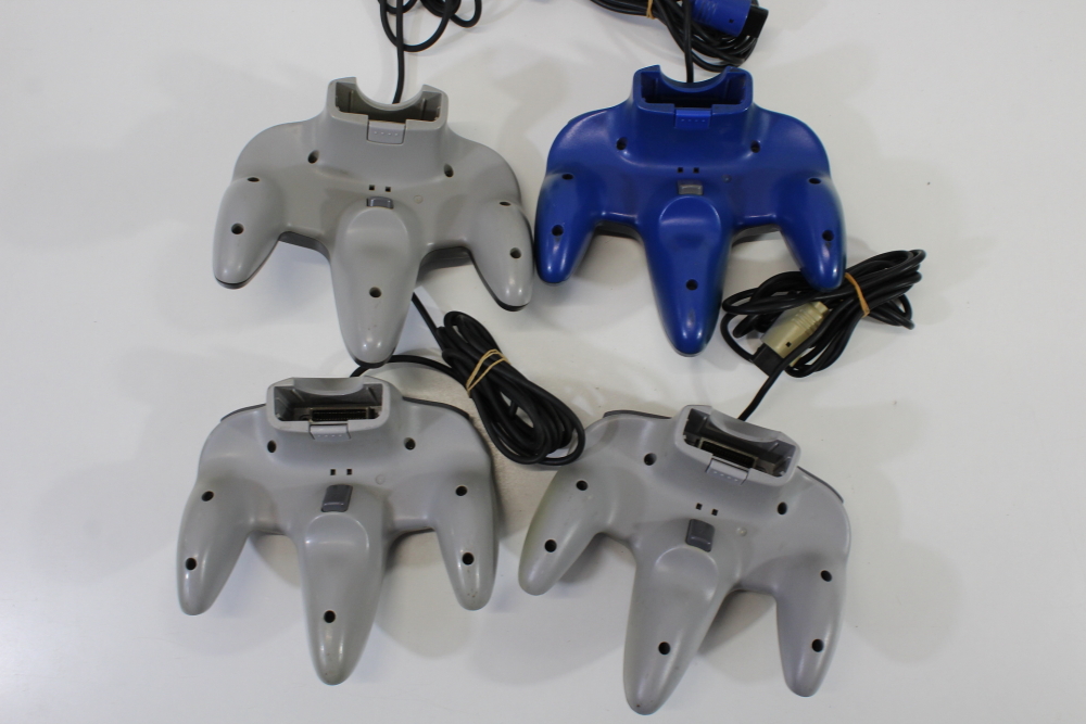 Lot of 4 Official Nintendo 64 Controller Loose Stick (UNTESTED AS IS) N64