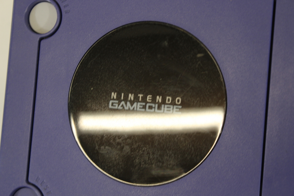 Nintendo GameCube OEM Replacement Shell Only Indigo Purple DOL-001 (For Parts or Repair) Nintendo GameCube GC
