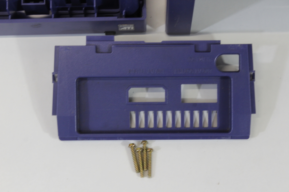 Nintendo GameCube OEM Replacement Shell Only Indigo Purple DOL-001 (For Parts or Repair) Nintendo GameCube GC
