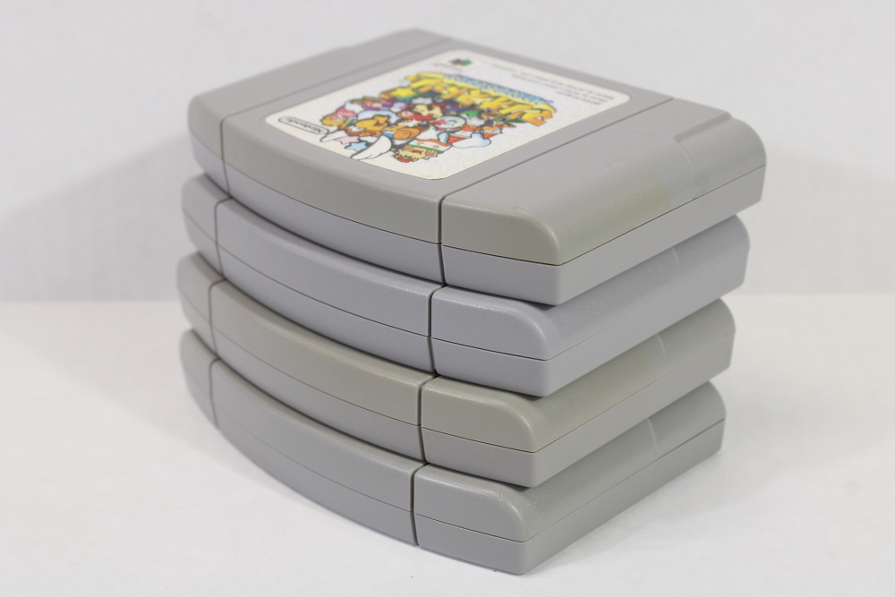 Lot of 4 Paper Mario Story Mario Tennis Custom Robo v2 Tamagotchi (B) Nintendo 64 N64